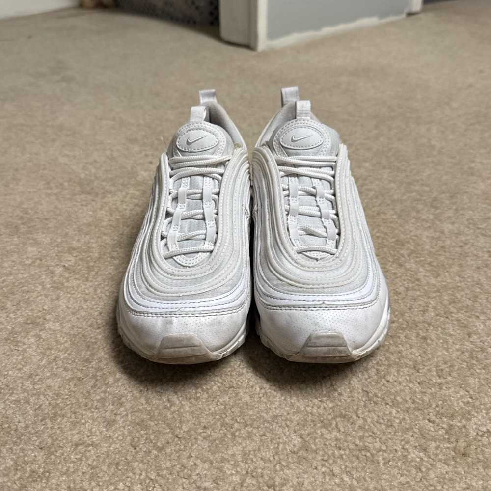 Nike Cream Casual Sneakers